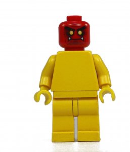 Figurka LEGO Červená hlava se zuby a žlutýma očima zepředu